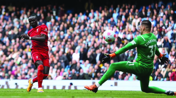 Title rivals settle for a draw