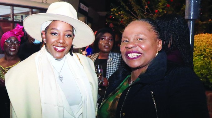 Minister endorses Fenty line