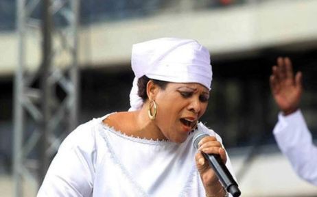 Award-winning gospel singer Deborah Fraser dies