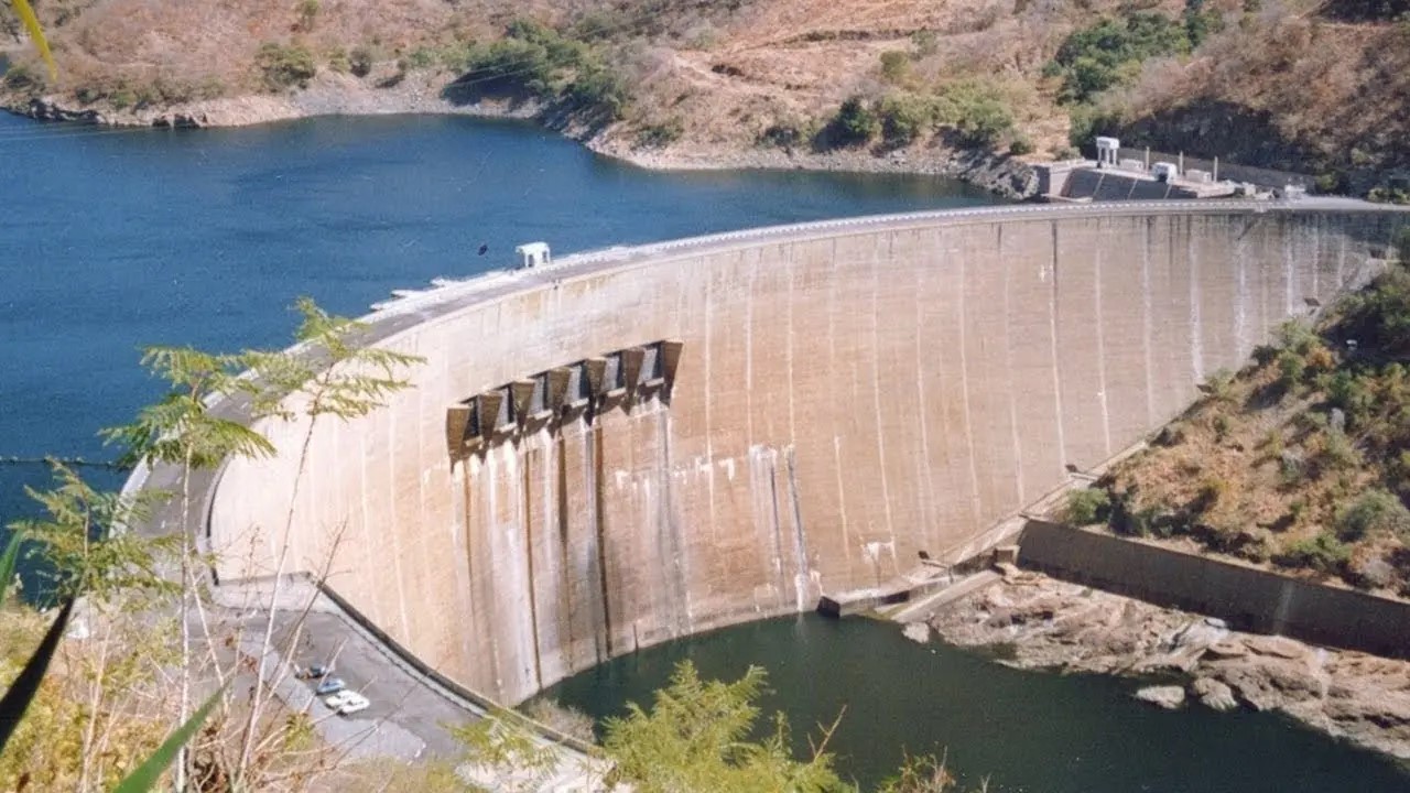Water levels drop boon for Kariba rehab