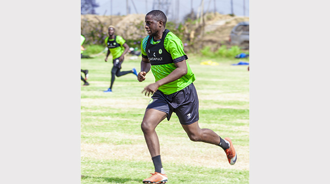 Moyo confirms DeMbare deal