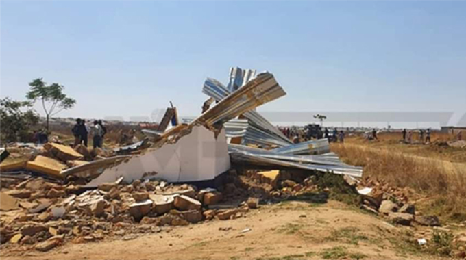 Illegal structures demolished in Budiriro