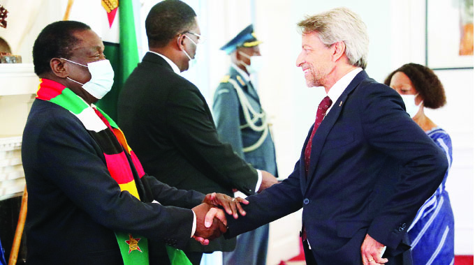 EU abandons confrontation with Zim