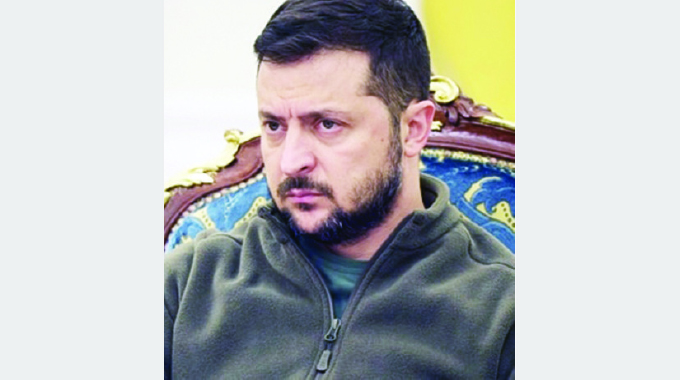 Without Zelensky, peace in Ukraine has a chance