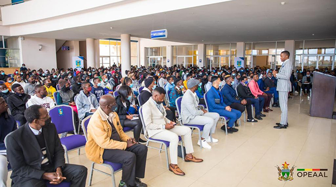 Presidential scholarship beneficiaries grateful