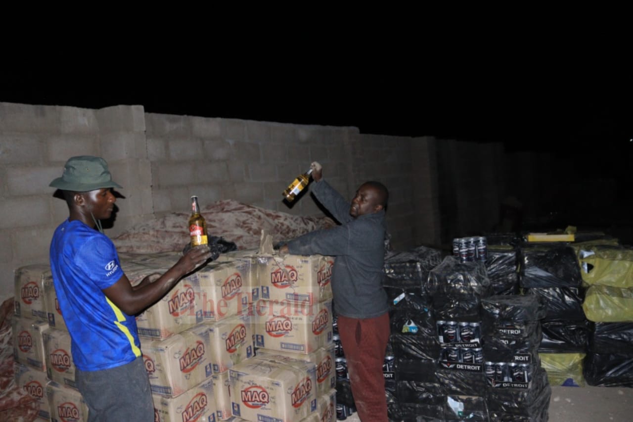 Smuggled goods ‘warehouse’ busted in Beitbridge