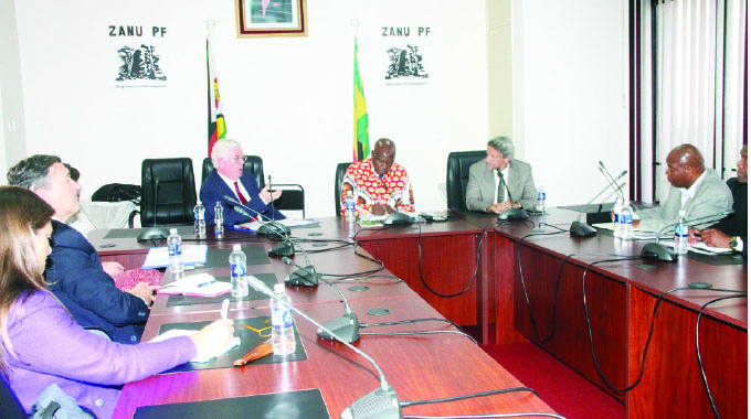 EU to strengthen renewed relations with Zim