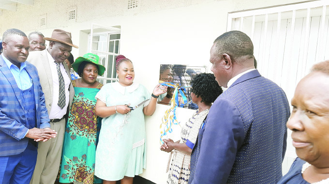 Zimplats brings hitech learning to Mhondoro-Ngezi schools