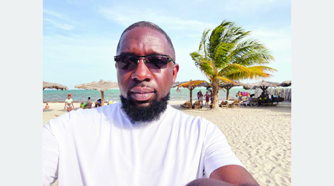 Club E to increase online presence