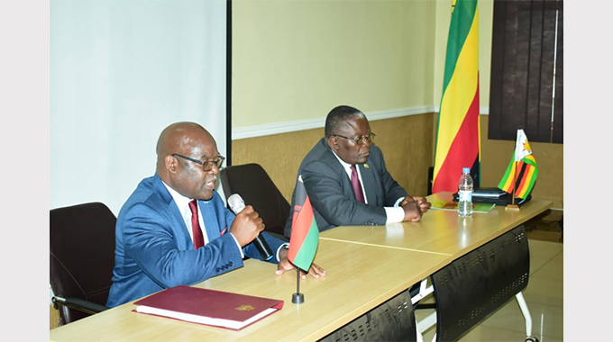 Zimbabwe, Malawi exchange notes on tourism