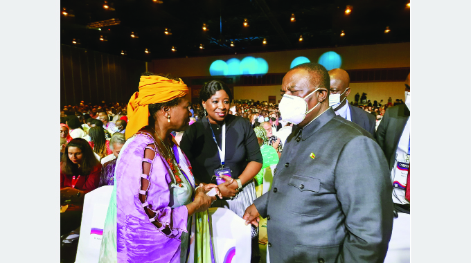 UNFPA hails Zim progress