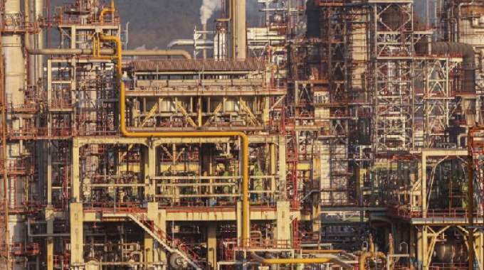 Oil steadies after two-day rally