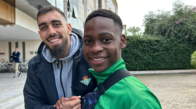 Mangezi eager to impress Spanish academy