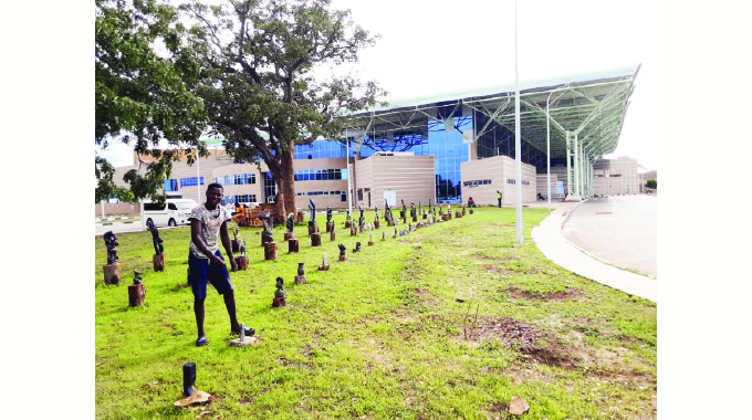 Avac Arts opens gallery in Victoria Falls