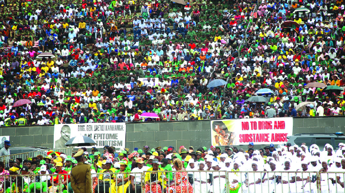 Thousands attend Kanhanga’s burial