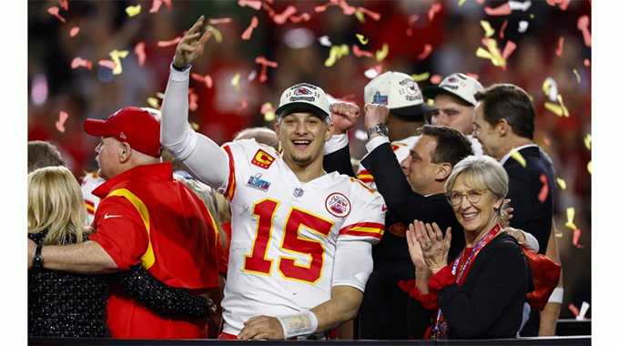 Chiefs lift Super Bowl