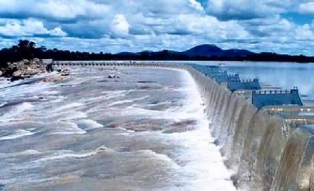 Ruti dam spilling