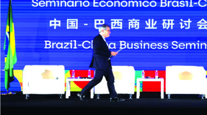 Brazil, China ditch US dollar in favour of own currencies
