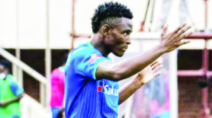 DeMbare reward long-serving player
