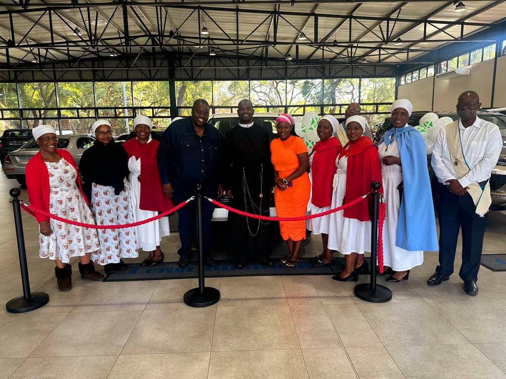 Chivayo donates new car, US$100 000 to Catholic church