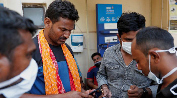 Unclaimed bodies swamp India after crash
