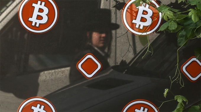 Bitcoin bounce from turbulence due to SEC suits signals