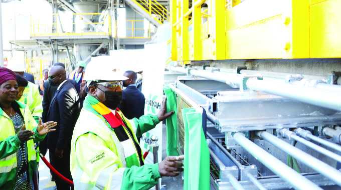 Firm hailed for supporting mega projects