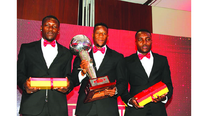 Mixed Xmas feelings for Soccer Stars