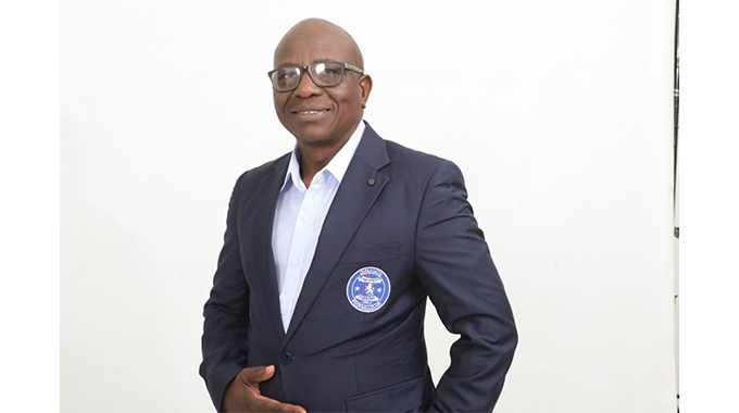 DeMbare boss backs executive