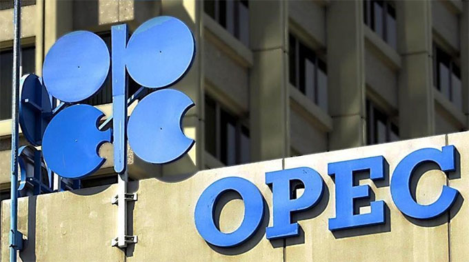 Angola quits OPEC, membership drops