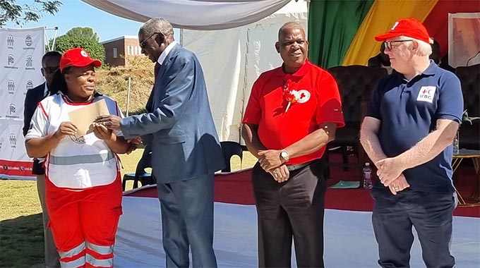 Outstanding Red Cross volunteers honoured