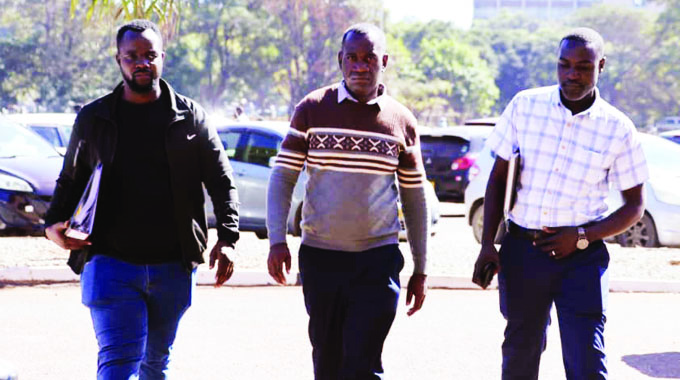 Credit officer defrauds Zimnat US$83k