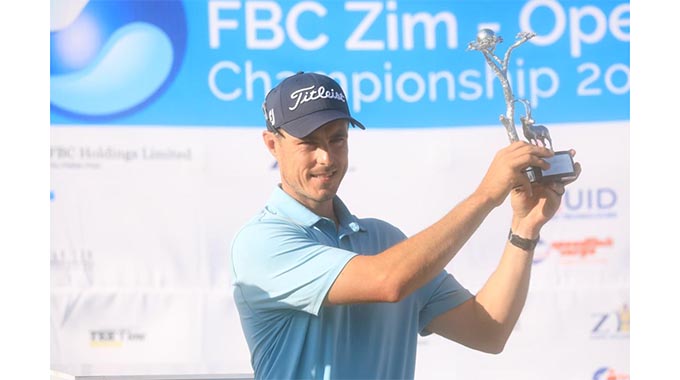 Hollick wins Zimbabwe Open