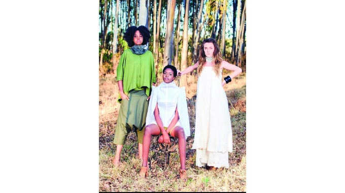 Fashion Extravaganza, Exhibition date set