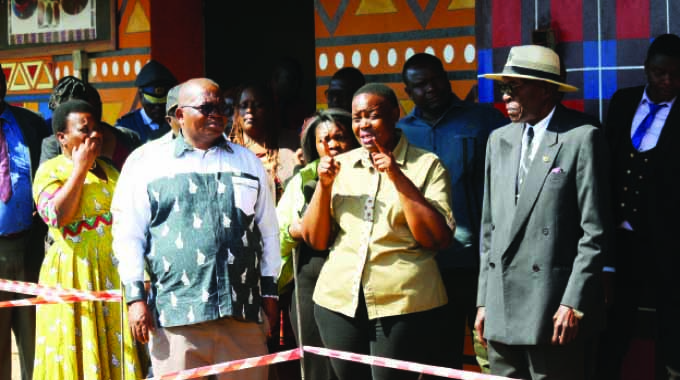 Opposition mayor bowled over by President’s works