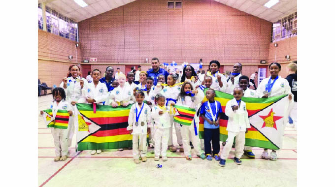 Taekwondo team haul 37 medals in SA