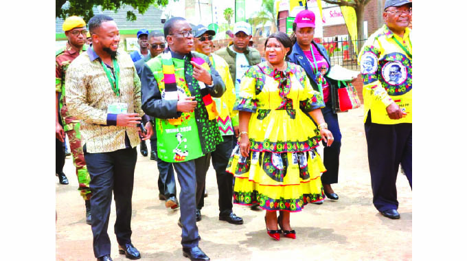 ‘We’ll shame prophets of doom’ . . . Guard against infiltration, shun divisions: President