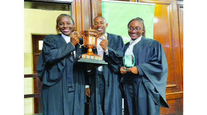 UZ crowned Moot Court champions