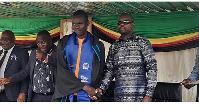 350 graduate from Mash East VTCs