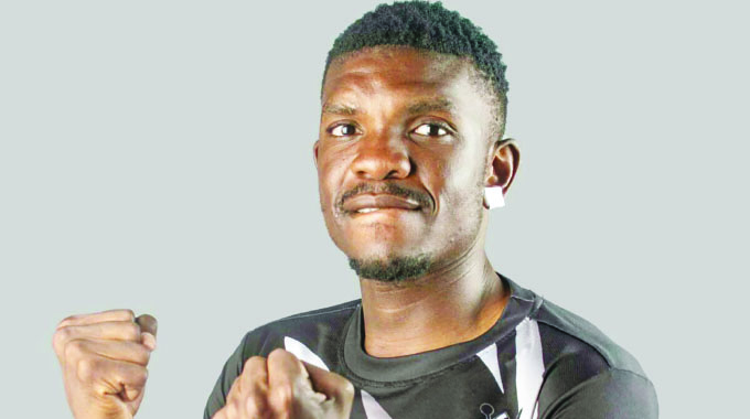Player contract renewals trouble Bosso
