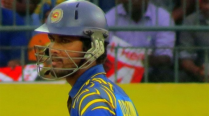 Rains derail Australia’s victory charge