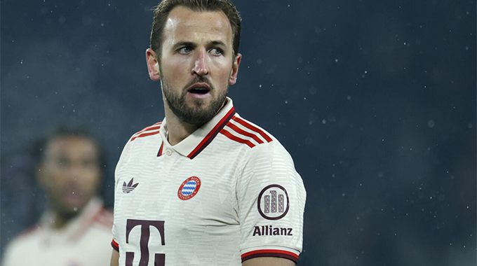Kane speaks on latest record and rumours of a return to England