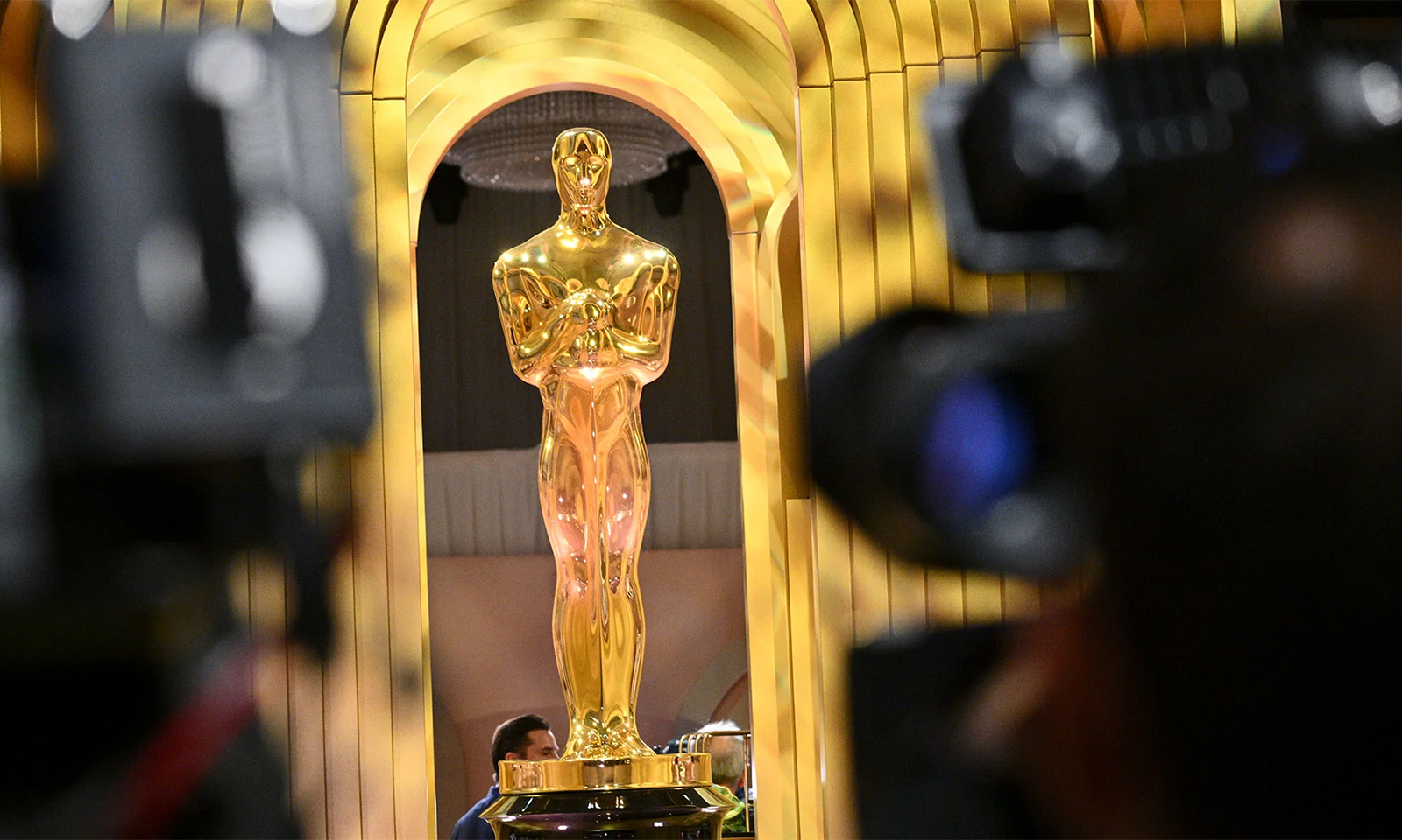 Oscar nominations delayed amid devastating LA fires