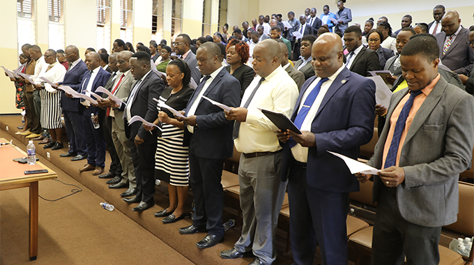Home Affairs Ministry officials sign integrity pledges