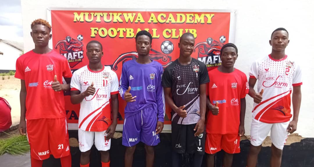 Veteran football administrator Mutukwa gives back to society
