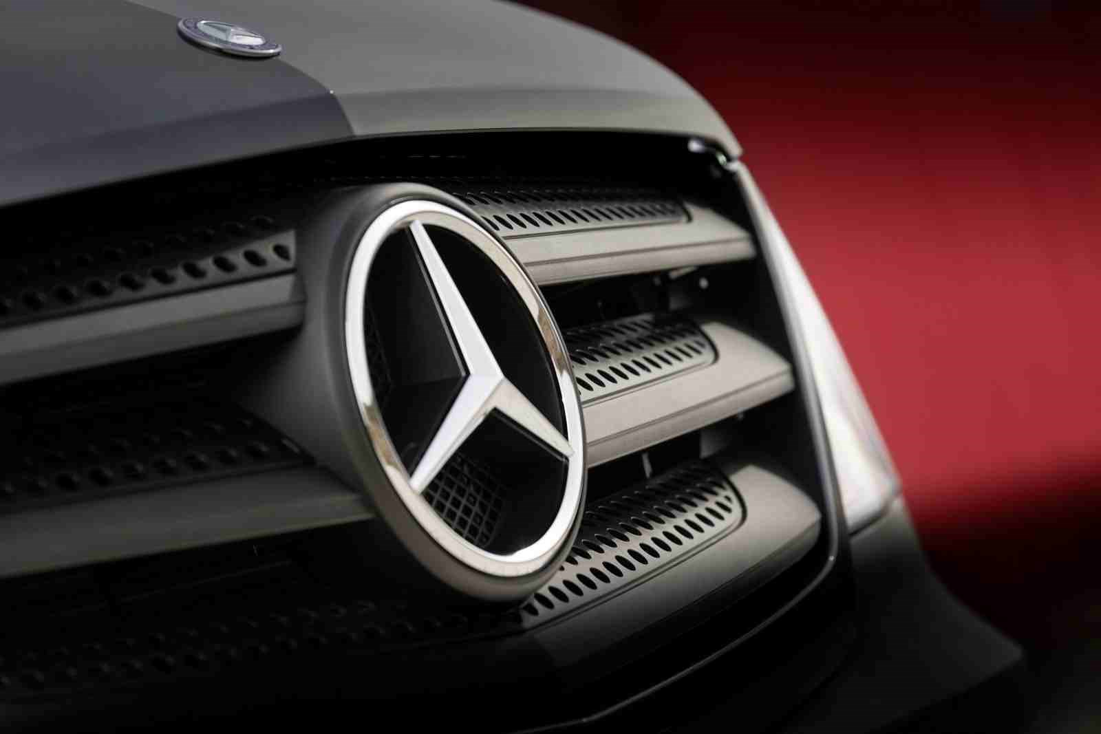 No more Mercs for parastatal bosses as Government changes car policy