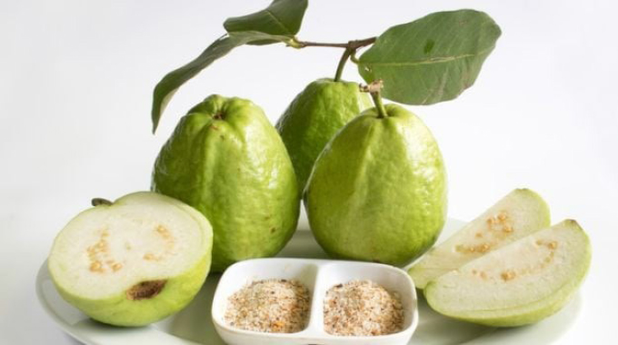 Health benefits of guava leaf tea