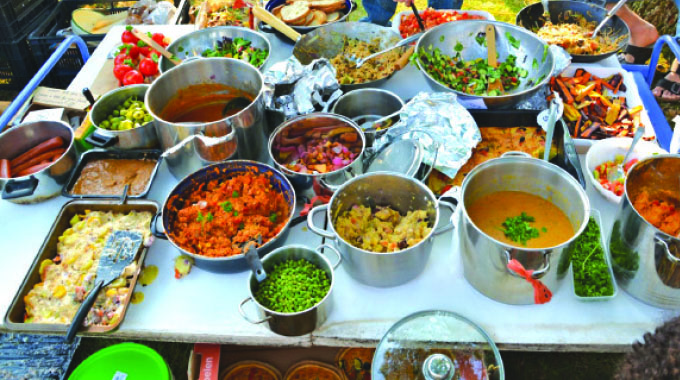 UK: Sharing supermarket leftovers to fight isolation