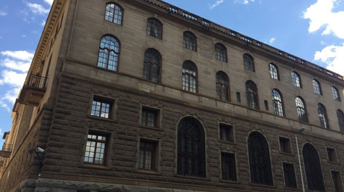 SA plans short-dated bond to lower borrowing costs