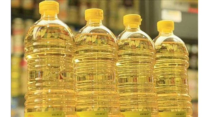 Edible oil makers in forex quandary